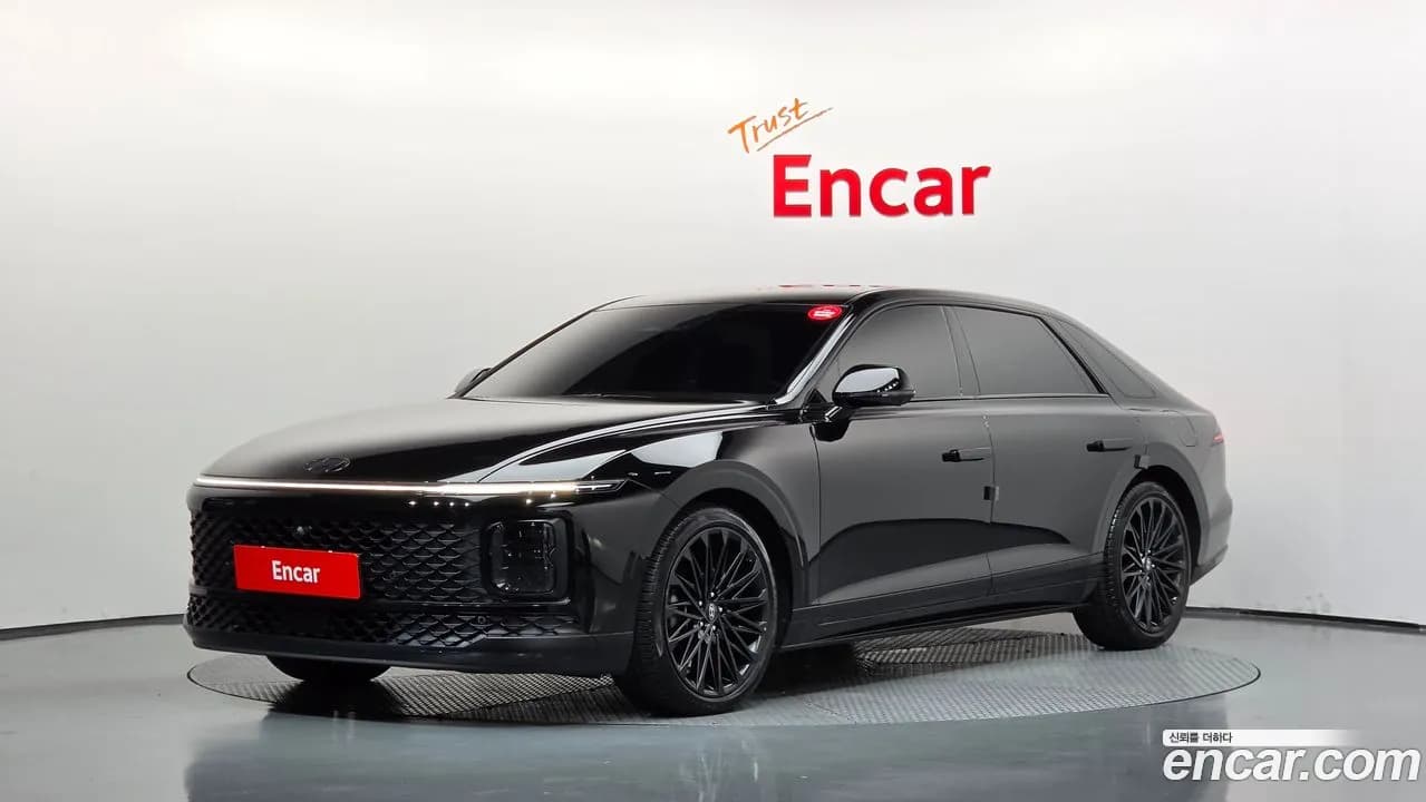 Hyundai Grandeur Hybrid Calligraphy