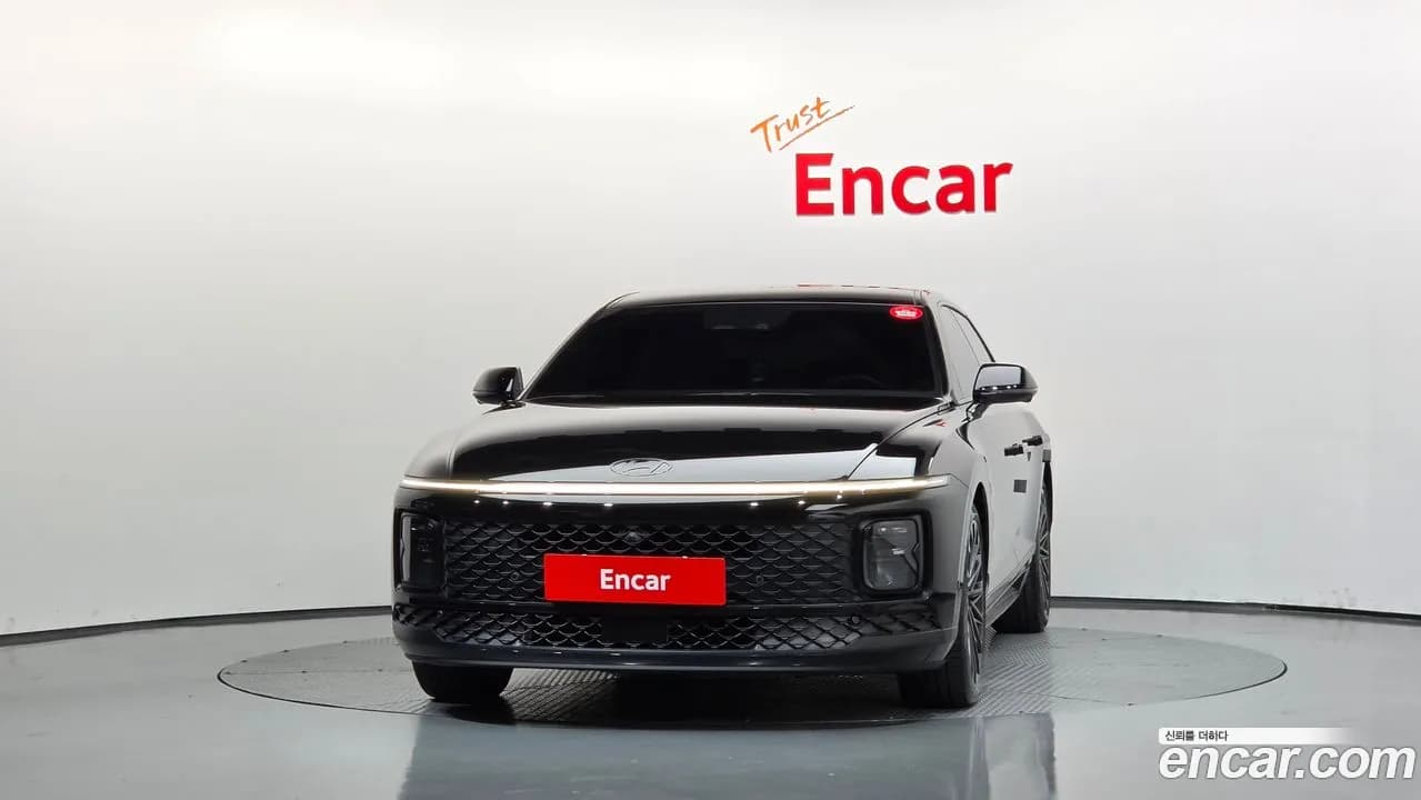 Hyundai Grandeur Hybrid Calligraphy