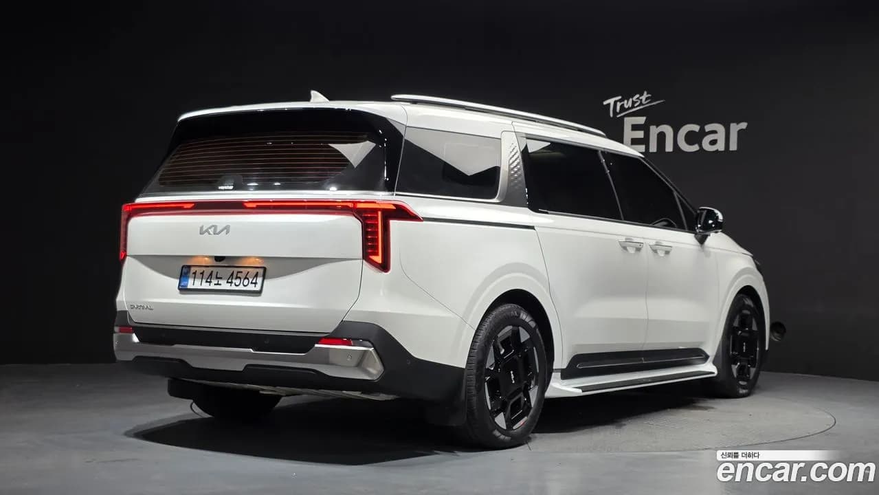 Kia Carnival 3.5 Signature